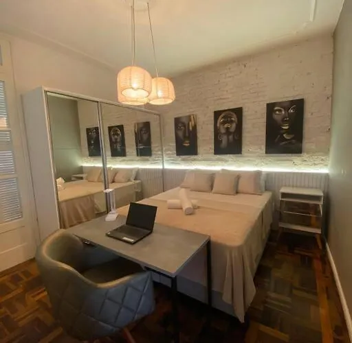 Apartamento 103 Quem Procura Mobilidade E Aconchego Em Porto Alegre! Porto Alegre